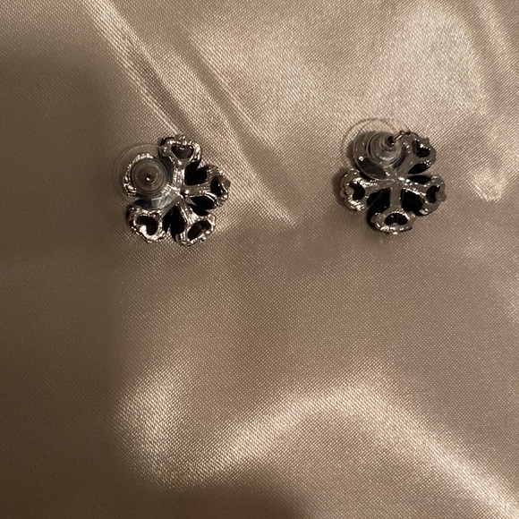 Beautiful vintage crystal black stud earrings with bead bracelet stretch - Picture 4 of 4